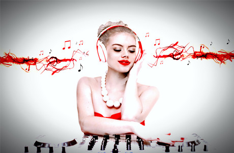 Trop peu d’artistes profitent de la manne de 131 milliards de dollars du streaming. De quoi aiguiser les appétits de nouveaux acteurs comme ANote Music… quitte à passer par les NFT pour attirer des artistes. (Photo: Shutterstock)