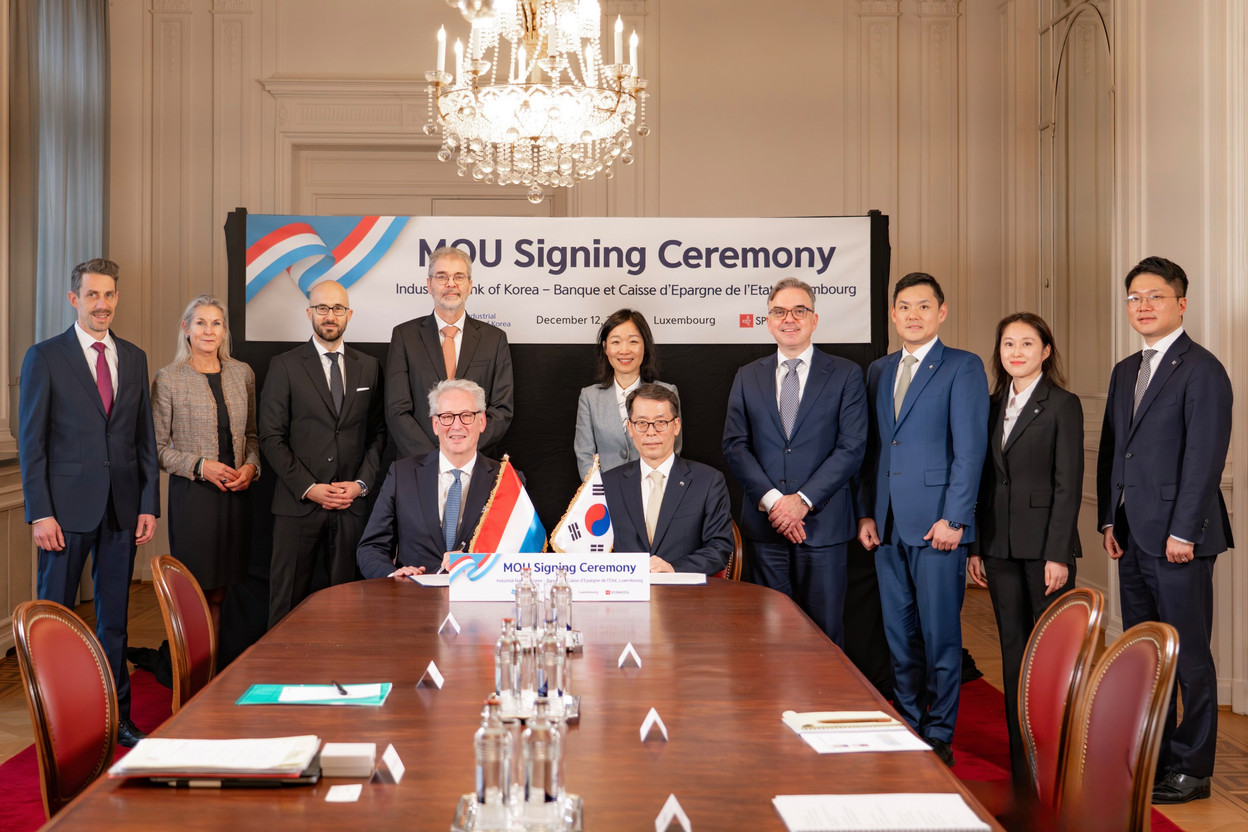“This Memorandum of Understanding marks an important step in strengthening ties between Korea and Luxembourg. By combining our expertise and resources, we aim to create new opportunities for sustainable growth and innovation across borders,” said Sung-Tae Kim, chairman and chief executive of Industrial Bank of Korea, commenting on an agreement with Spuerkeess in Luxembourg, 15 December 2025. Photo: Spuerkeess