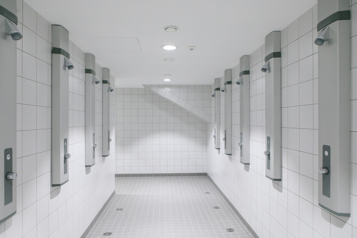 Les douches.  (Photo: Matic Zorman/Maison Moderne)
