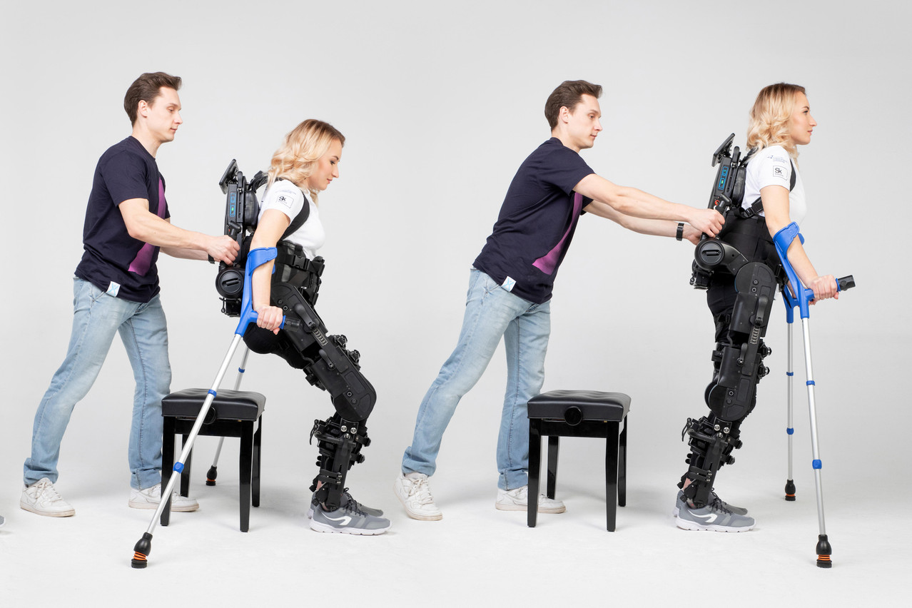 L’exosquelette d’ExoAtlet vise à remettre des personnes paralysées debout pour qu’elles reprennent le contrôle de leurs fonctions motrices. (Photo: ExoAtlet)
