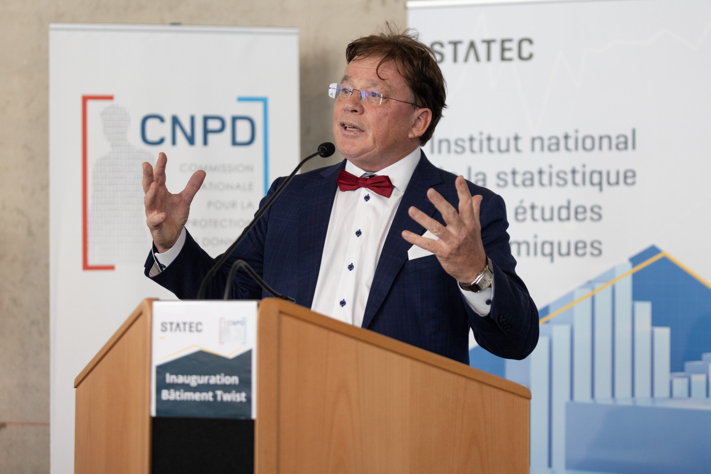 Outgoing Statec director Serge Allegrezza speaking at the inauguration of Statec’s new offices in the Twist building. Photo: Guy Wolff/Maison Moderne