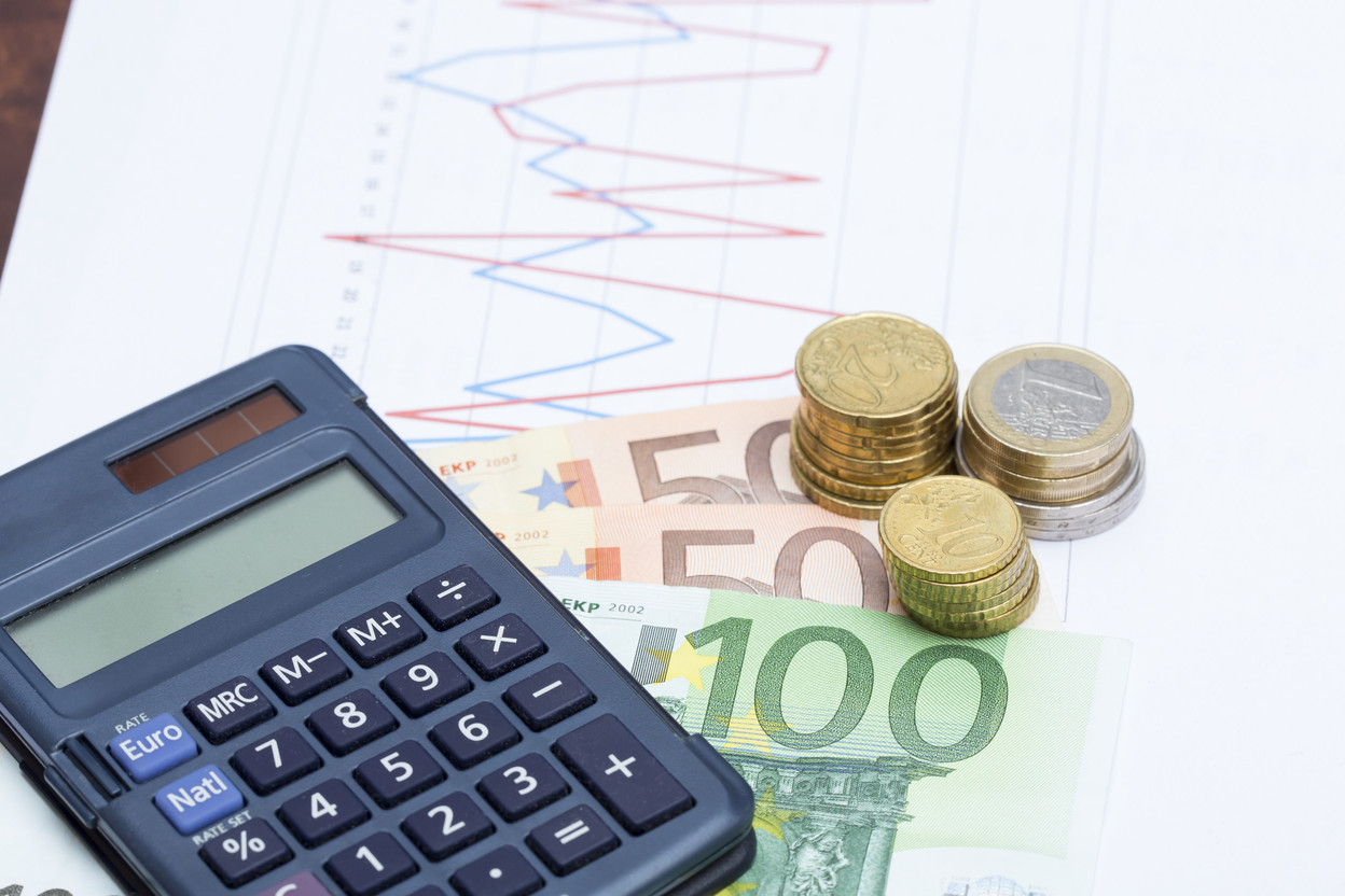 Based on the latest calculations, an earlier wage indexation is likely to take place. Jne Valokuvaus/Shutterstock.  