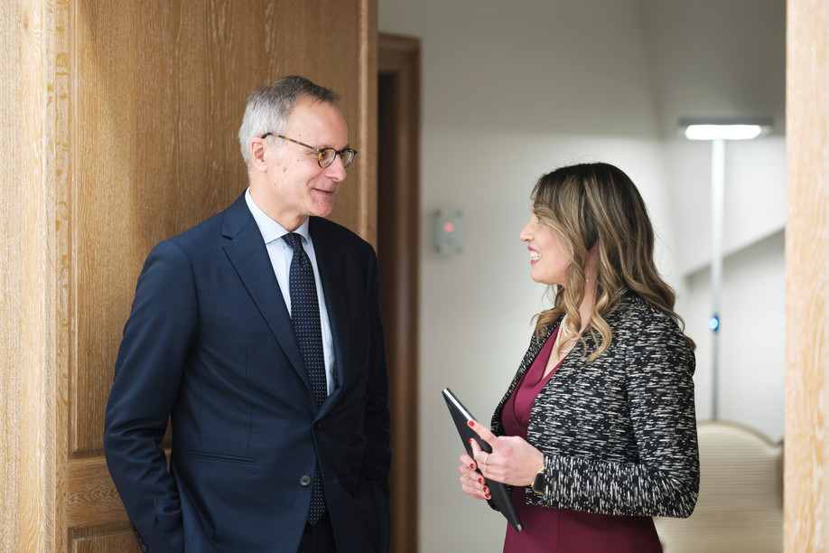 Alexandre Draznieks, CEO of Cardif Lux Vie and chair of the ACA's International Life Committee, alongside Julie Dubuisson, CEO of Convex Europe and chair of the ACA's International Non-Life Committee. (Photo: Jan Hanrion/Paperjam)