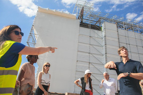 A tour of the site was organised as part of the opening of Summer Rout Lëns. (Photo: Matic Zorman/Maison Moderne)