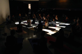 The Sunset Rooftop Yoga + Live Music event took place on 3 June 2026 at the Draï Eechelen Museum. (Photo: Virginie Willemet/Vyou)