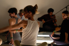 The Sunset Rooftop Yoga + Live Music event took place on 3 June 2026 at the Draï Eechelen Museum. (Photo: Virginie Willemet/Vyou)