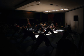The Sunset Rooftop Yoga + Live Music event took place on 3 June 2026 at the Draï Eechelen Museum. (Photo: Virginie Willemet/Vyou)