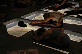 The Sunset Rooftop Yoga + Live Music event took place on 3 June 2026 at the Draï Eechelen Museum. (Photo: Virginie Willemet/Vyou)