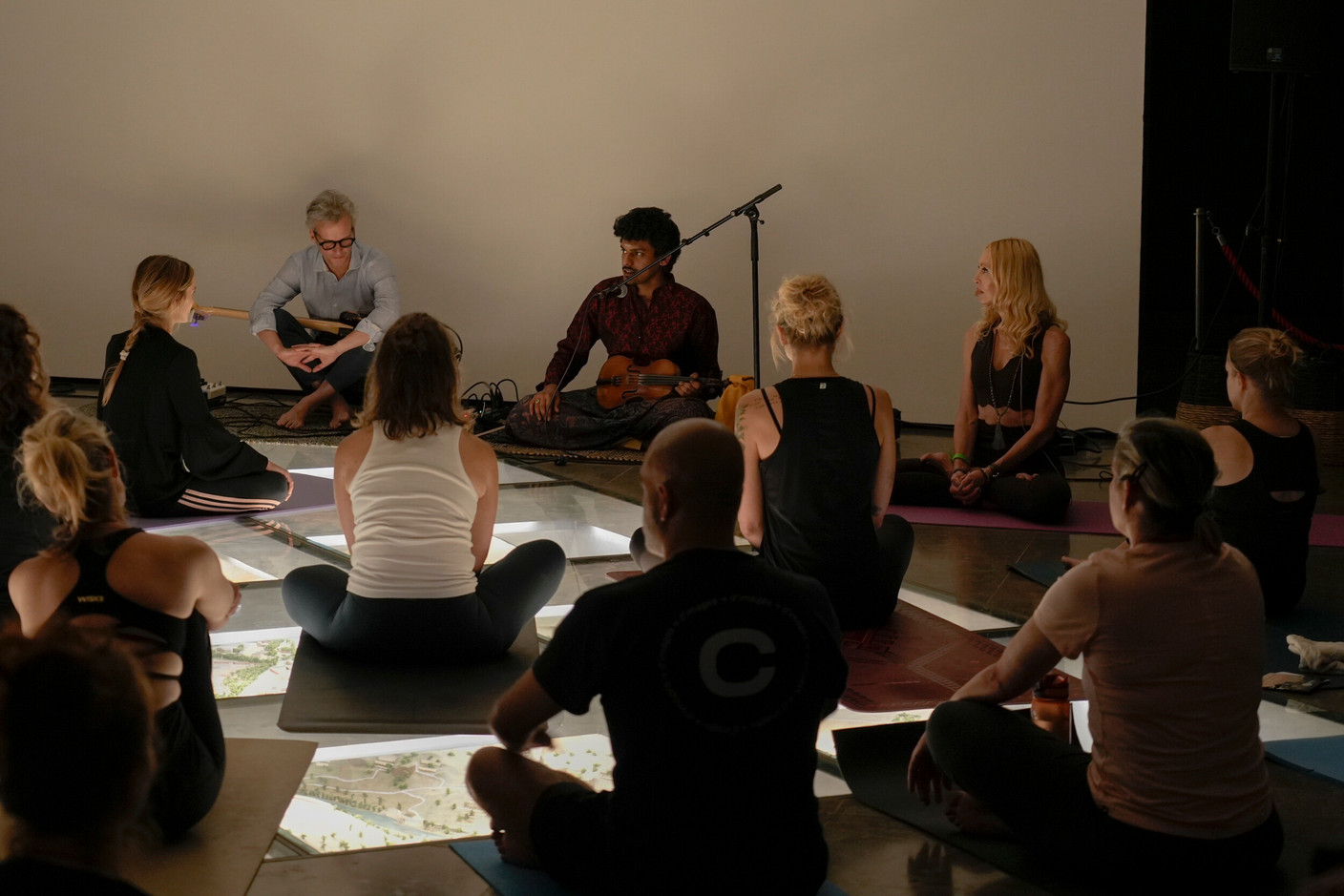 Laurent Peckels, Sumanth Manjunath and Isabelle Thill (Exhale Yoga). (Photo: Virginie Willemet/Vyou)