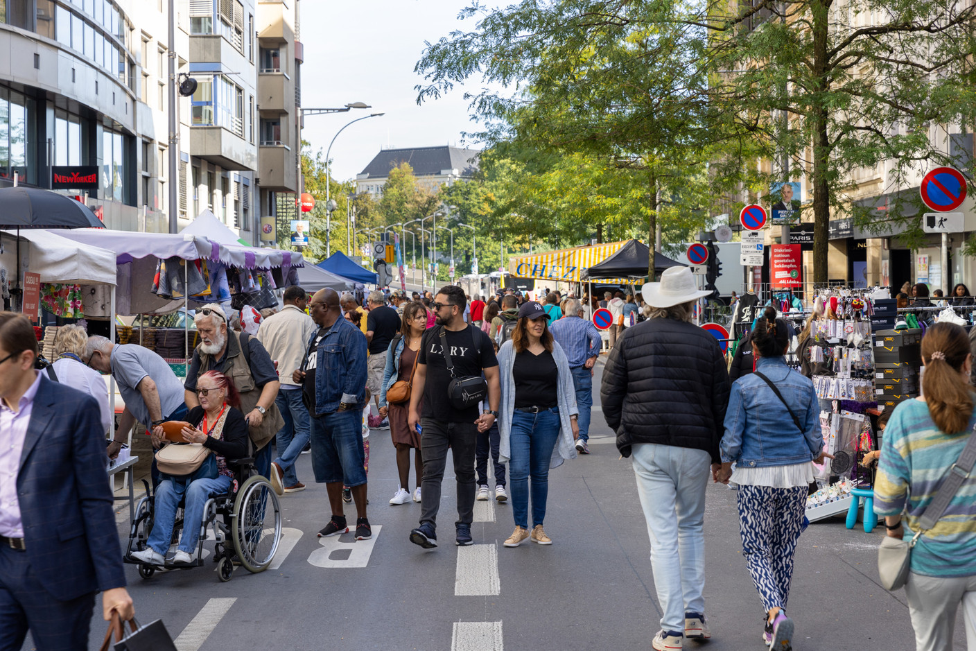 The Gare district during the braderie (street market) in Luxembourg City, 4 September 2023. Photo: Romain Gamba / Maison Moderne