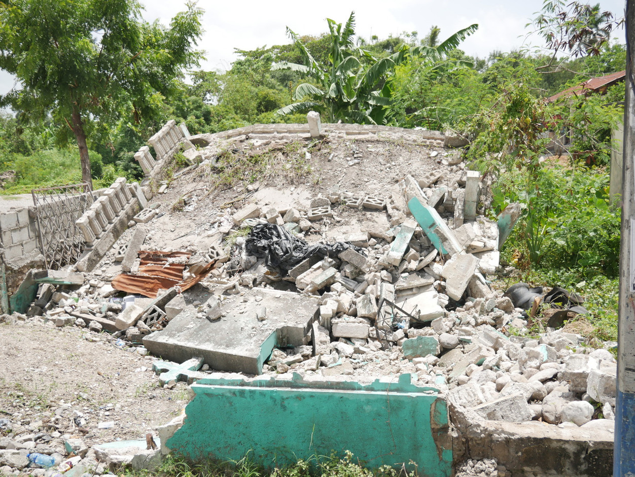 Destruction in the city of Les Cayes in the south west of Haiti, which is among the regions the most affected by the earthquake on 14 August. Rawley Crews / HI