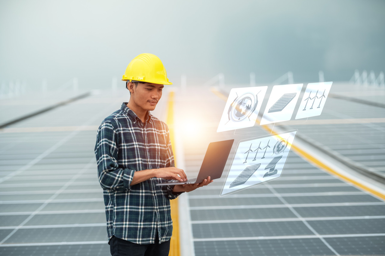 Fit 4 Digital offers Luxembourg businesses the opportunity to work with an experienced consultant, who will take the time to analyse the company’s IT environment, production, stock management, planning, invoicing, accounting, HR and e-commerce software and applications. Photo: Shutterstock