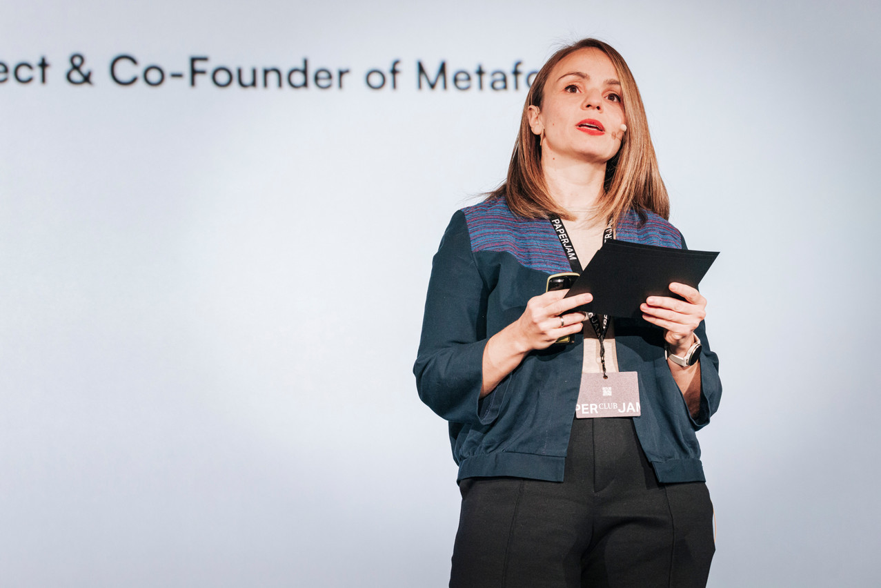 Ljiljana Vidovic, from Metaform, scratched at "labels" and "archi-washing", which tick boxes without considering the full life cycle of buildings. (Photo: Julian Pierrot / Paperjam)