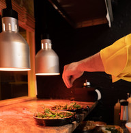 Pimientos de Padrón, simply grilled and sprinkled with fleur de sel: a classic that always hits the spot. Photo: Podenco