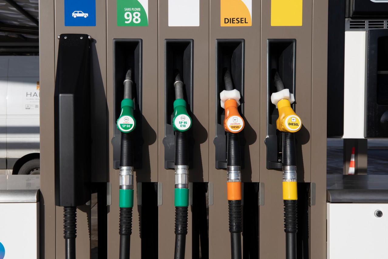 Pour «inviter» les consommateurs à modifier leurs comportements et pour se diriger vers du pollueur-payant, la taxe carbone va augmenter tous les ans. (Photo: Guy Wolff/Maison Moderne)