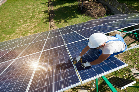 Le solaire et l’éolien devront être la source de 70% de la consommation d’électricité en 2050… mais cela ne suffira pas, prévient l’AIE dans un rapport aussi documenté qu’alarmiste. (Photo: Shutterstock)