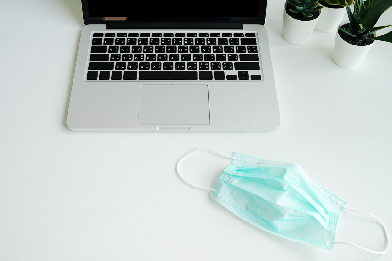 Trois ministres viennent d’apporter une précision quant aux modalités de recours au télétravail pour les personnes en quarantaine ou en isolement. (Photo: Shutterstock)