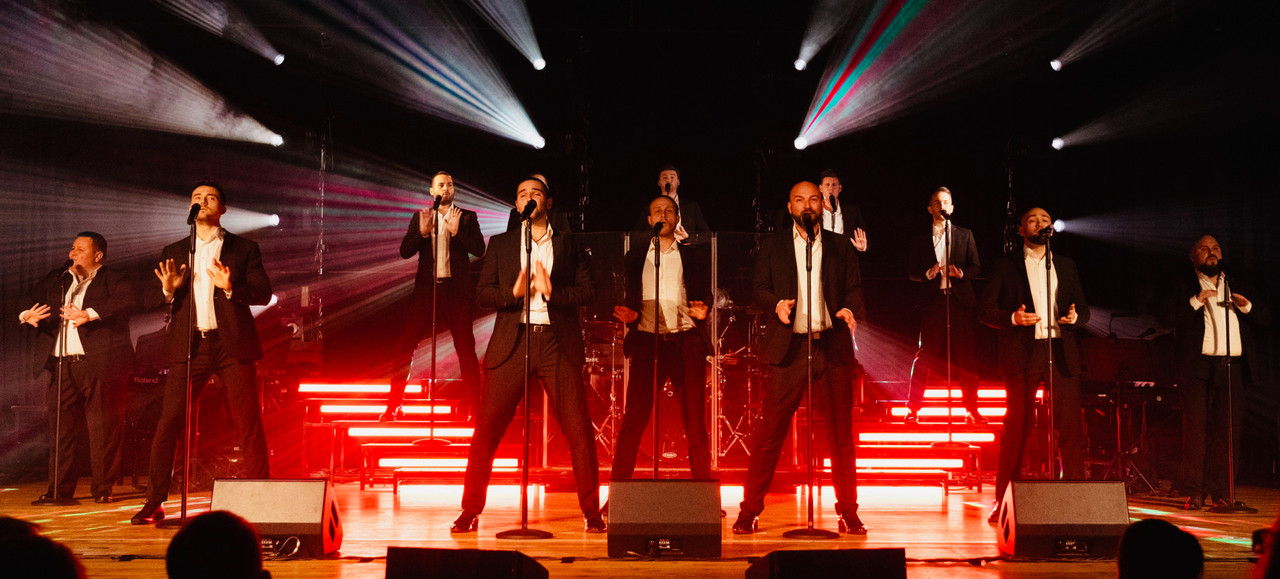 Les 12 ténors reviennent à Echternach pour leur tournée du 15e anniversaire: «Les traditions classiques rencontrent le sentiment d’un boys band moderne». (Photo: Astrid Mohren)