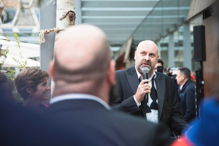 Duncan Roberts, Delano’s editor-in-chief, is seen speaking during Delano’s 10th anniversary party, 13 July 2021. Simon Verjus/Maison Moderne
