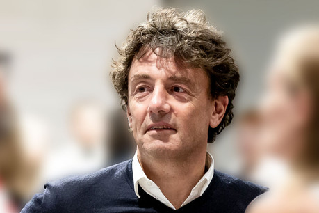Daniel Schneider et son équipe se basent sur les éléments financiers fournis par les sociétés pour livrer des recommandations stratégiques. (Photo: Design Friends / Maison Moderne)