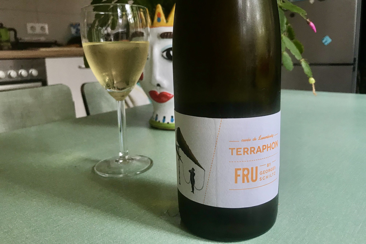 La douceur équilibrée du Terraphon en fait un vin parfait pour un apéritif 100% local! (Photo: Maison Moderne)
