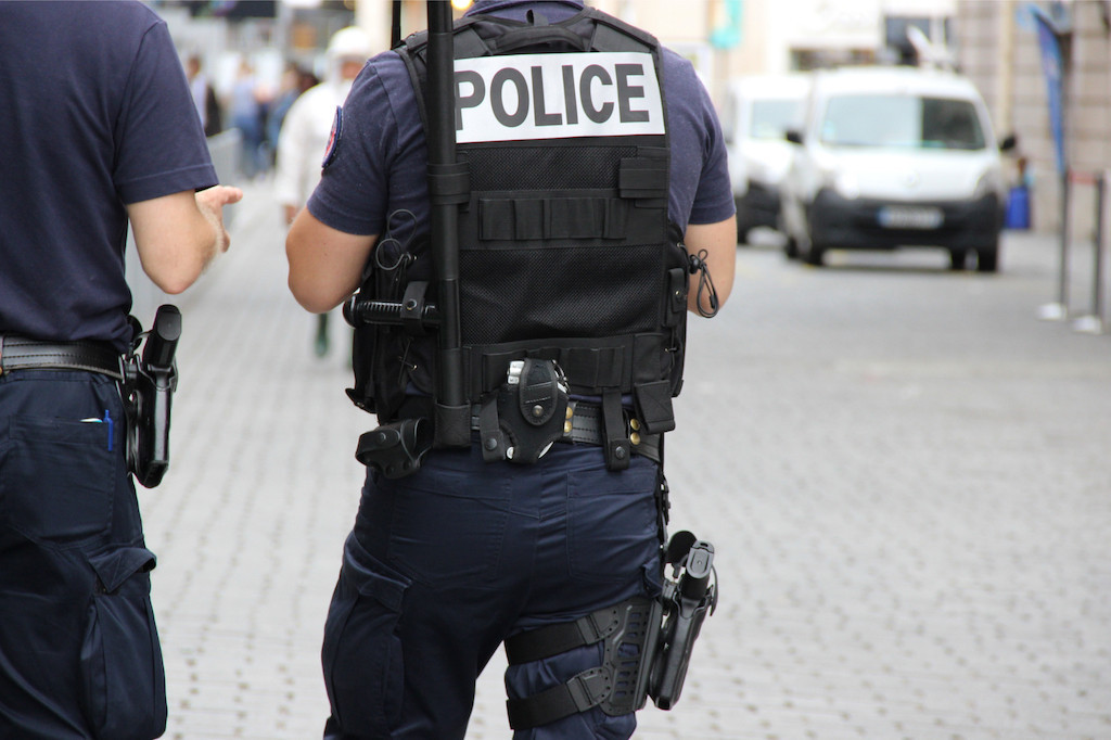 Le président français a développé plusieurs axes de renforcement de la sécurité afin de diminuer la menace terroriste. (Photo : Shutterstock)