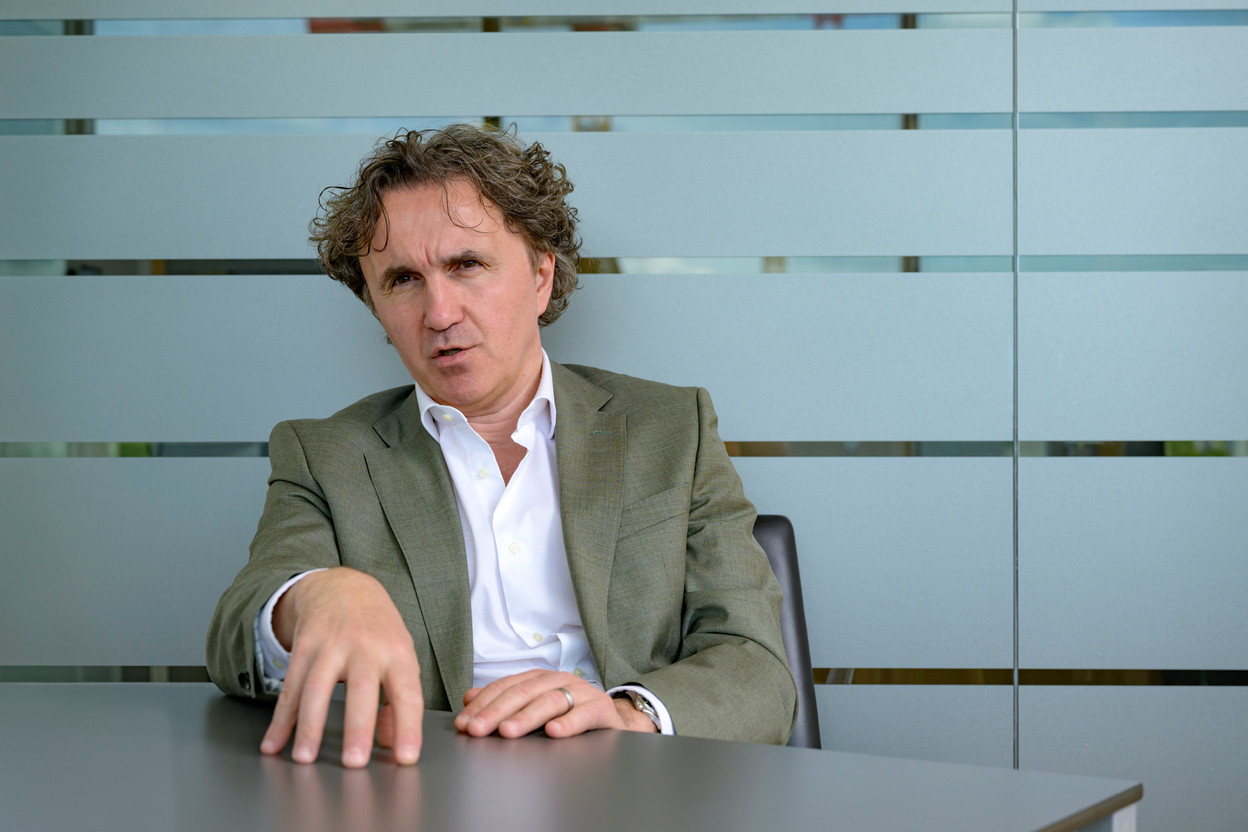“When the legislative context allows, we will be offering, via Electris, a leasing formula for a complete installation: charging point, heat pump, photovoltaic panels and why not a storage battery?”says Jean-Luc Santinelli. Photo: Nader Ghavami