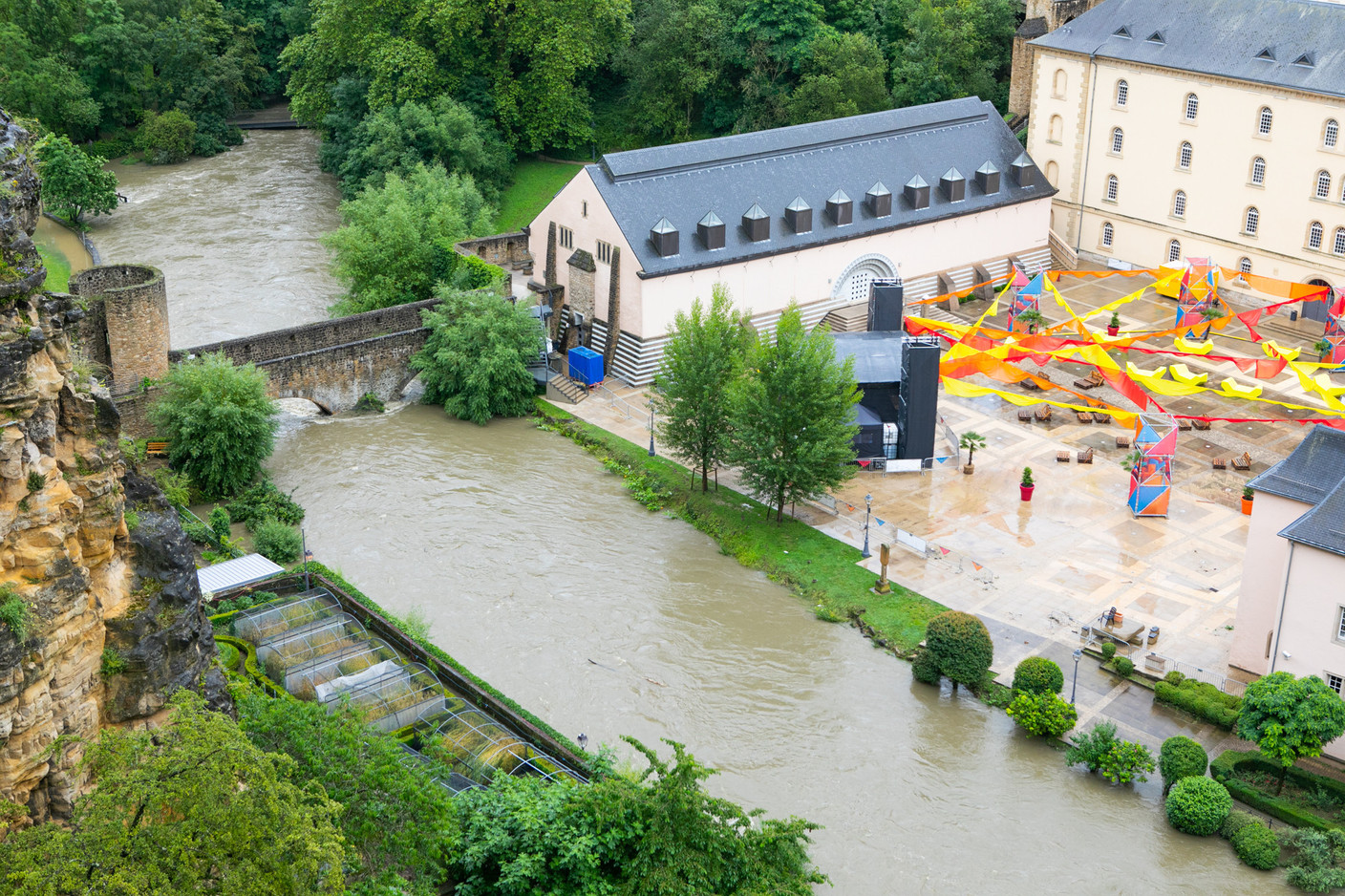 Floodwaters are seen approaching the Neimënster cultural centre, in the capital’s Grund district, 15 July 2021. Matic Zorman / Maison Moderne