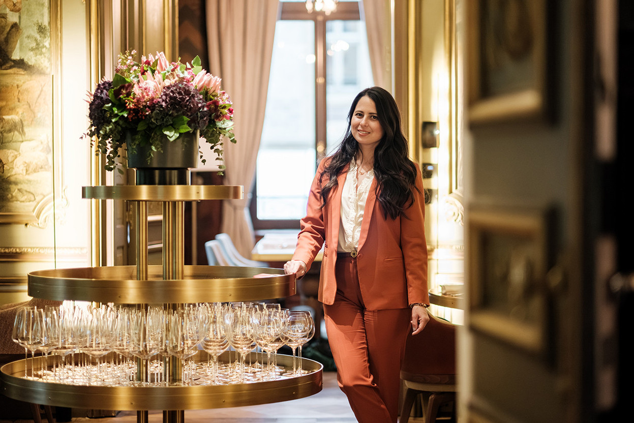 “[When recruiting], I sometimes prefer someone with a little less experience but with a great attitude and a genuine desire to please. You can’t learn that. Technical know-how, on the other hand, can be taught,” says general manager Stéphanie Raimbault. (Photo: Patricia Pitsch/Paperjam)