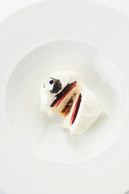 Bart Desmidt and Philip Vandamme at the helm: French gourmet cuisine with Japanese influences, boasting two Michelin stars. (Photo: Heikki Verdurme)