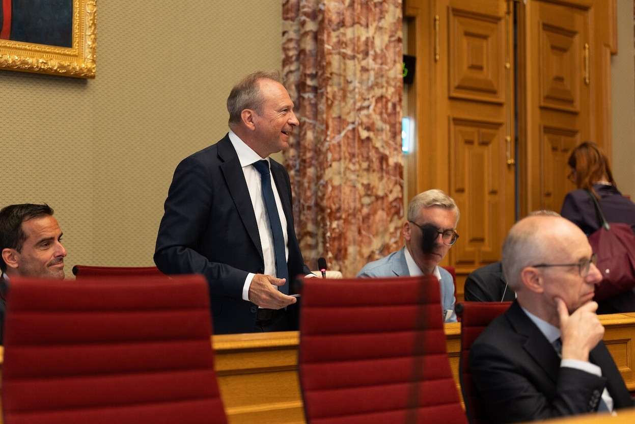 Gilles Roth has tabled a bill aimed at extending the tax relief for continuing in employment to those receiving a pension or a phased retirement pension. (Photo: Chambre des députés)