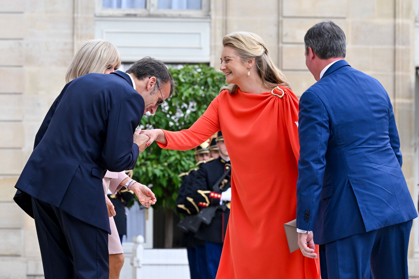 Brigitte Macron and Emmanuel Macron, president of the French Republic, welcomed Grand Duke Guillaume and Grand Duchess Stéphanie for another courtesy visit. (Photo: Frédéric Sierakowski/SIP)