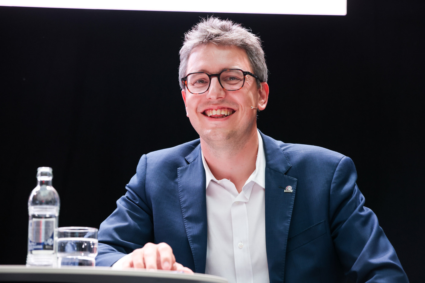 Sven Clement (Piraten), at the debate amongst leading political candidates, 19 September 2023. Photo: Eva Krins / Maison Moderne