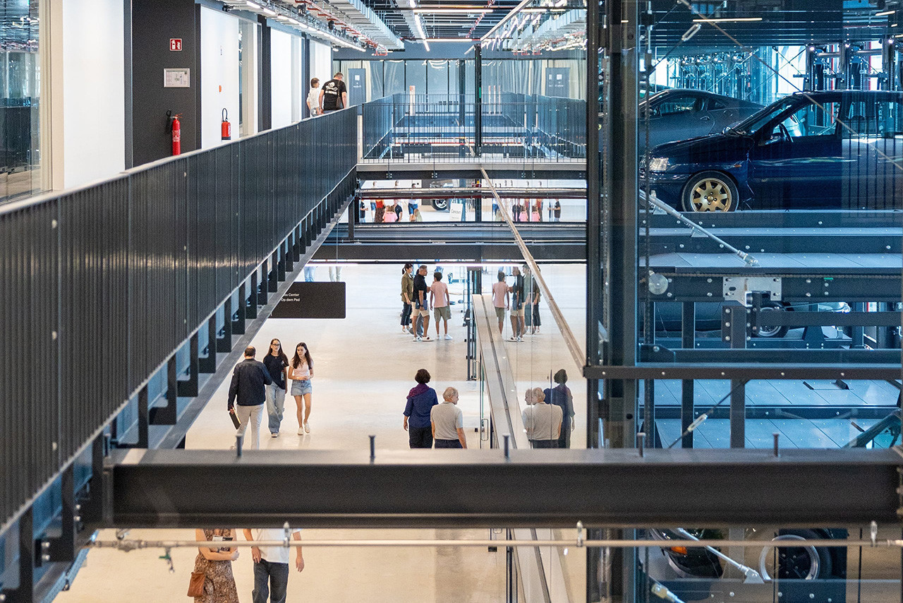 The impact of spaces in the customer experience: 5 places, 5 approaches ...