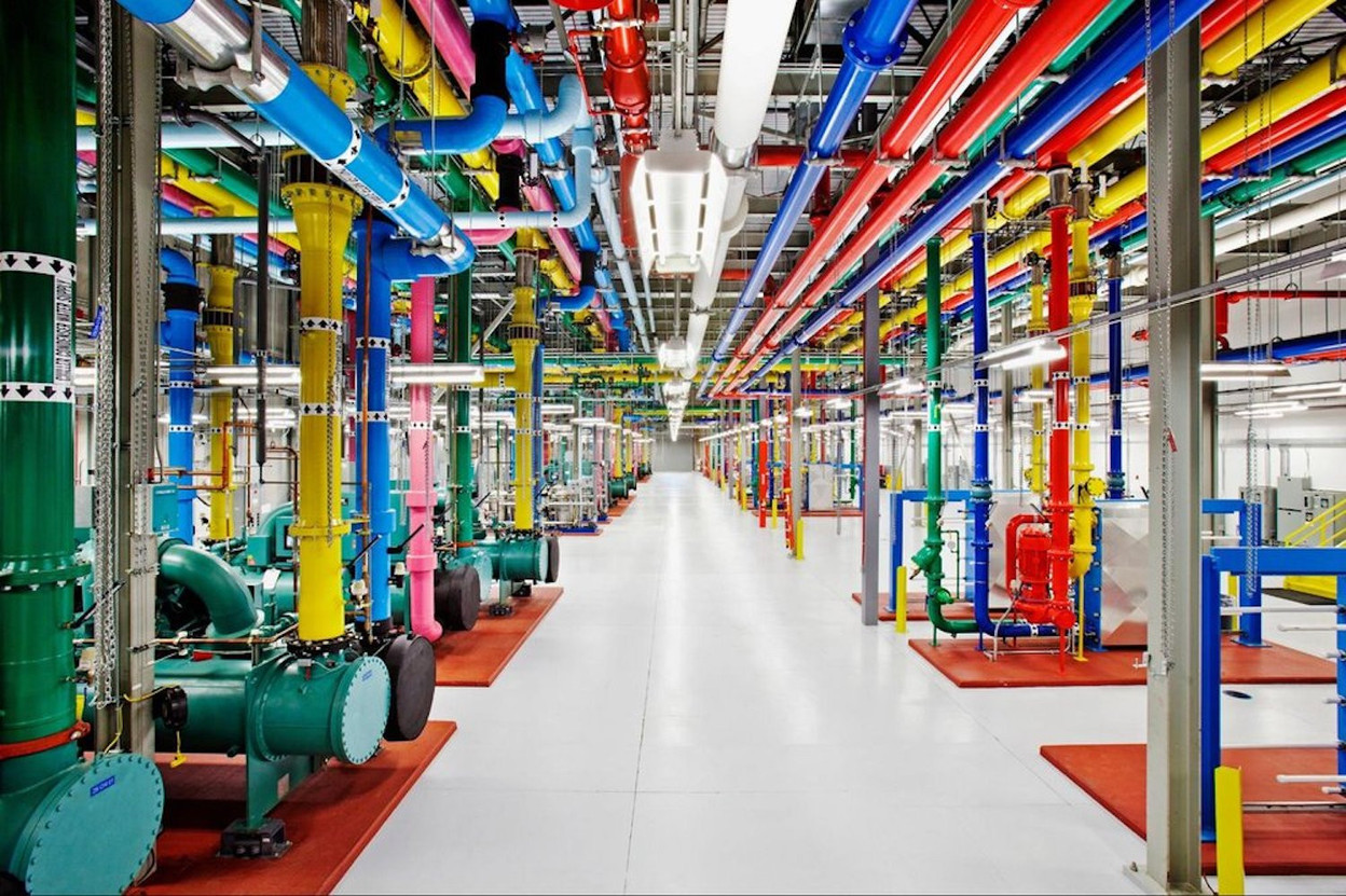 Water-cooled data centres use 10% less energy. Google