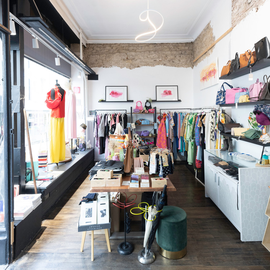 La patronne de The Modu Shop est Coréenne et Américaine. Elle est née à New York où elle a commencé sa carrière dans le droit. Elle a ensuite travaillé pour de grandes firmes américaines avant de s’installer au Luxembourg entre 2012 et 2014. (Photo: Guy Wolff/Maison Moderne)