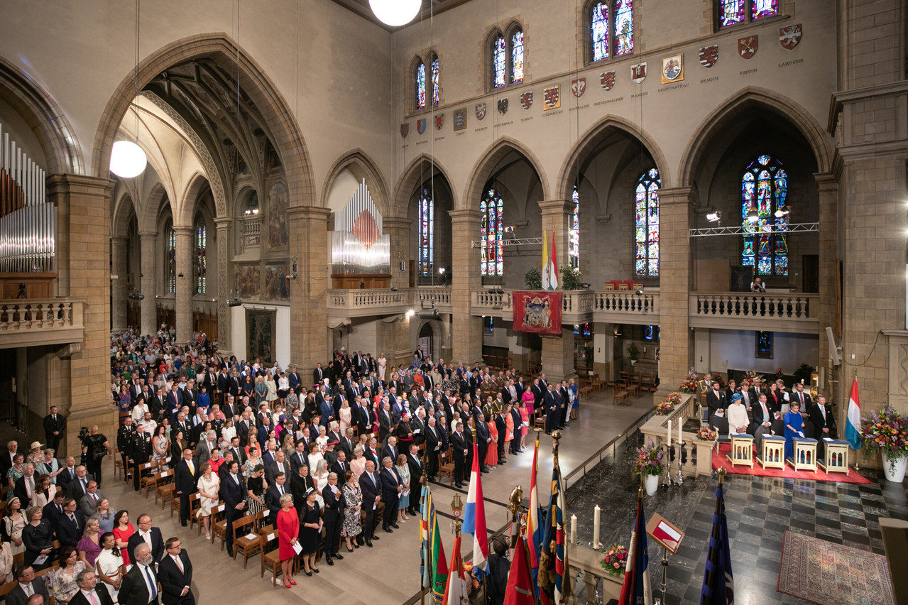 In keeping with tradition, the Grand Ducal family and representatives of the institutions will attend the Te Deum service held at Notre-Dame Cathedral in Luxembourg, one of the most symbolic events of 23 June. (Photo: Paperjam/Archives)