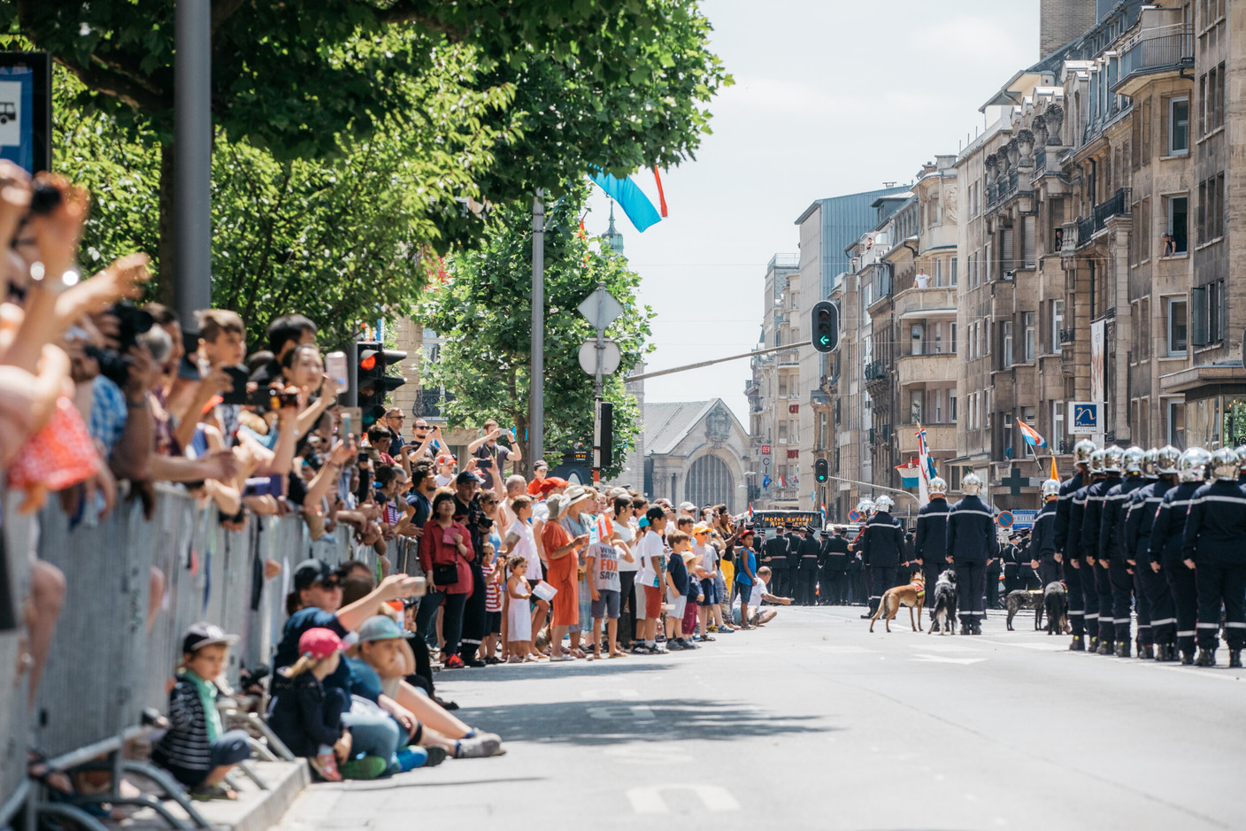 On 23 June, the traditional military parade will bring together the Luxembourg Armed Forces, the Grand Ducal Police, the CGDIS and various official bodies on Avenue de la Liberté. It is a highlight of the official National Day celebrations. (Photo: Edouard Olszewski)