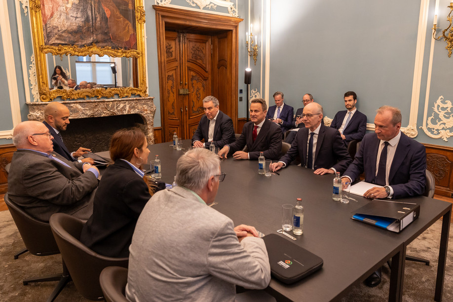 While trade unions have “invited” the government to broaden the energy tripartite talks to other issues such as housing, the IMF’s assessment is alarming if the planned measures are implemented. (Photo: Julien Warnand/Sip)