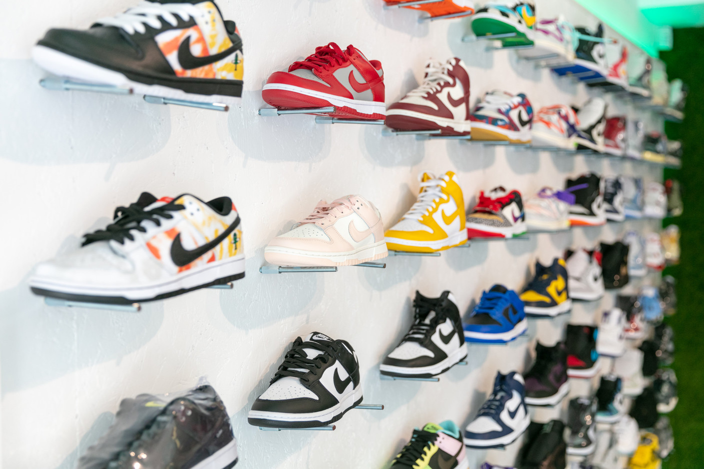Nike est la marque la plus demandée et donc la plus présente chez The Source. (Photo: Romain Gamba / Maison Moderne)