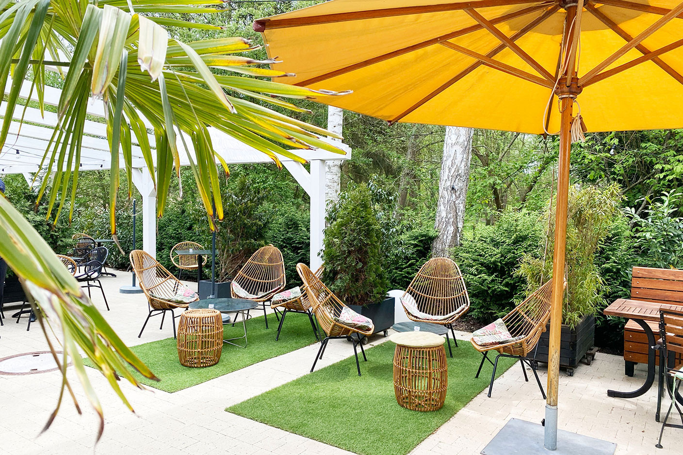 Outdoor dining Marie Russillo Maison Moderne