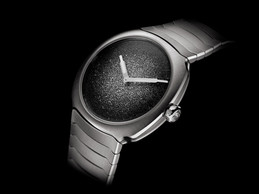 The Endeavour Perpetual Calendar Concept Tantalum. (Photo: H. Moser & Cie.)