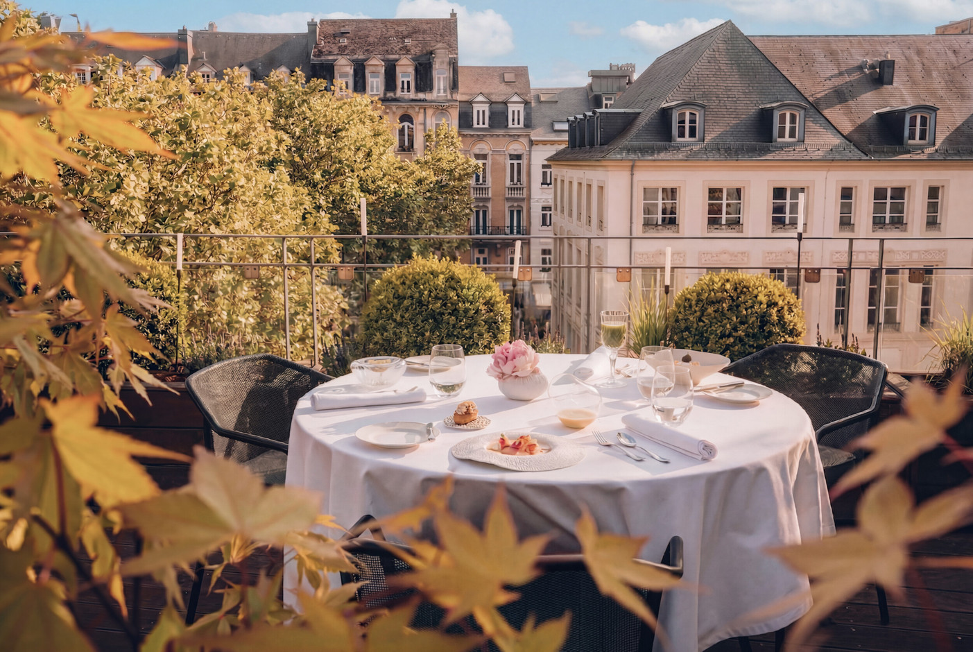 The terrace of La Cristallerie restaurant, on the roof of the Le Place d’Armes hotel. -Photo: Sebastian Madlener
