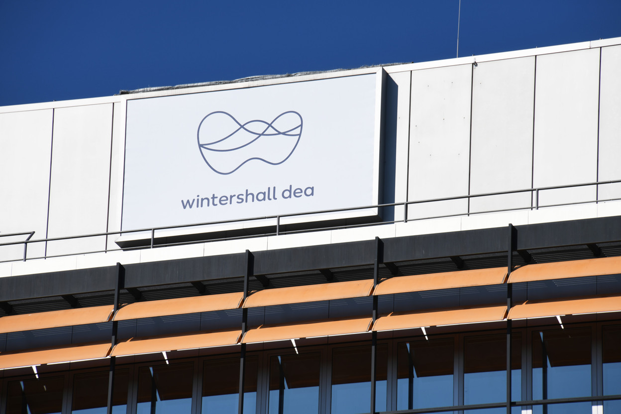 Headquarters of Wintershall DEA GnbH in Hamburg, Germany, a global oil and gas company in the portfolio of Letterone. Photo: nitpicker/Shutterstock