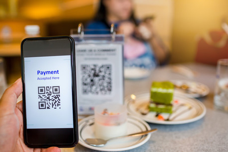 TiQuest s’intéresse en même temps à la prise de commande, à la gestion de la commande en cuisine ou au bar et, désormais, au paiement, grâce à son partenariat avec Payconiq. (Photo: Shutterstock)