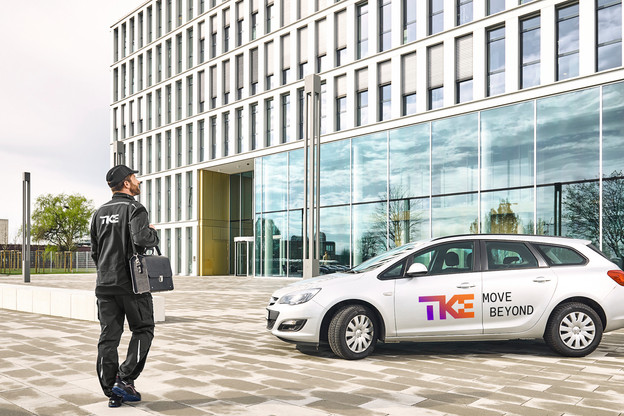 Un an après son rachat par trois sociétés, Thyssenkrupp Elevator a commencé à déployer sa nouvelle identité visuelle. (Photo: TKE)