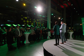 Djuna Bernard, Meris Sehovic and Josée Lorsché on stage. (Photo: Guy Wolff/Maison Moderne)