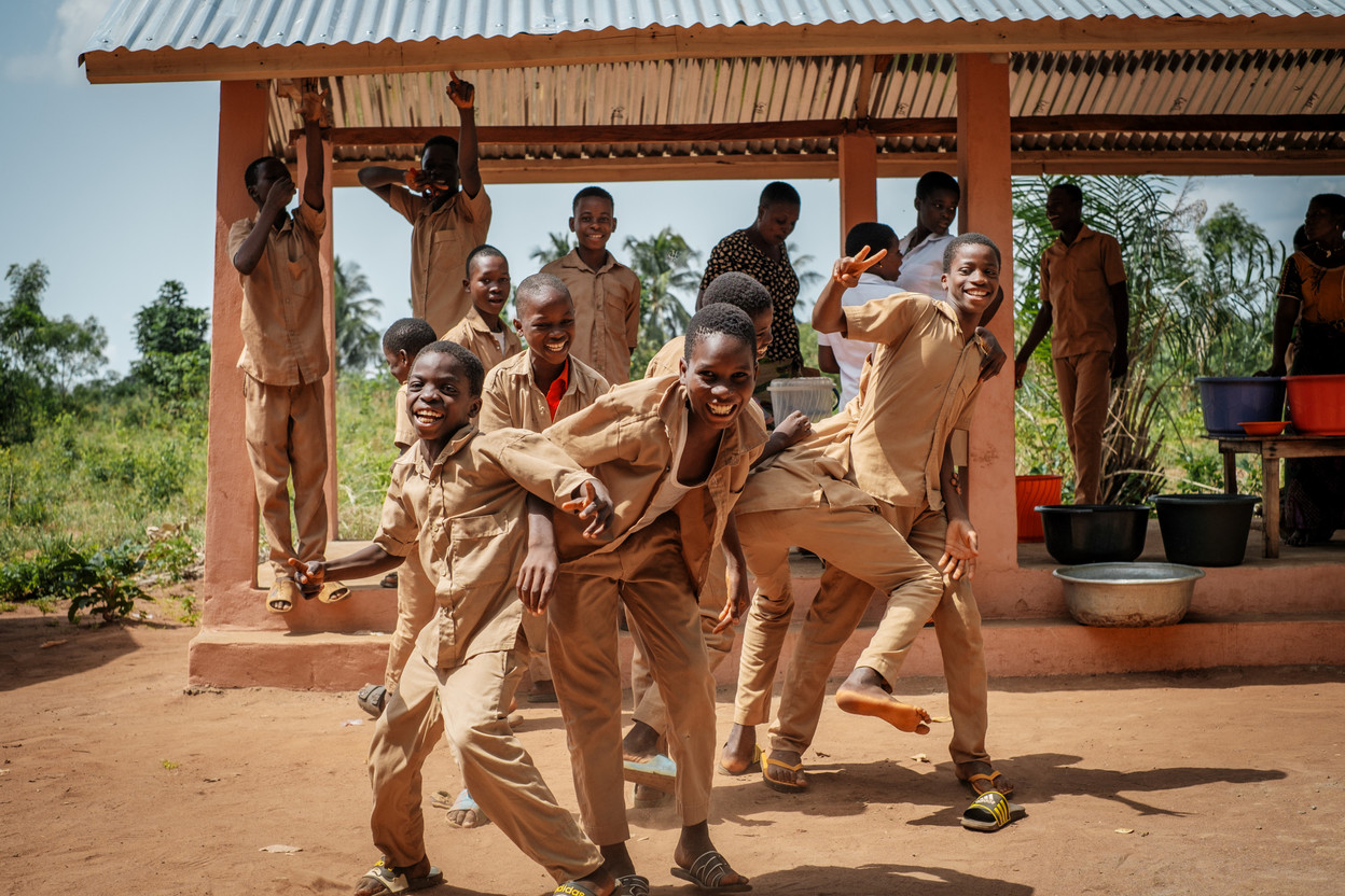 Residents of Sédokondji in Togo where the FFL supports the AAT-FFL through its community health program as well as a learning center. Credit : FFL / A. Ernst