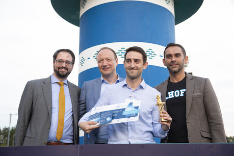Tom Théobald (ministère des Finances), Pascal Denis (KPMG), Matthieu Cottin (Tokeny) et Nasir Zubairi (CEO de la Lhoft) lors de la cérémonie des derniers Fintech Awards. (Photo: Paperjam)