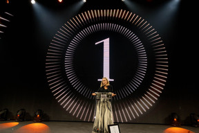 La lauréate 2024, Carole Muller, a appelé à faire bon usage de son influence. (Photos: Nader Ghavami / Maison Moderne)